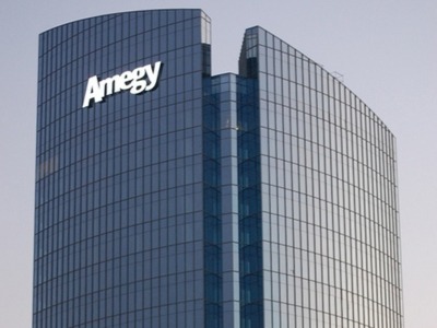 High rise building signage by National Signs for Amegy in Houston, Texas